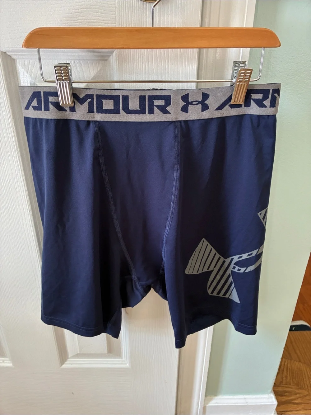 4 pairs of Under Armour Navy & Gray boys Performance Boxer Briefs